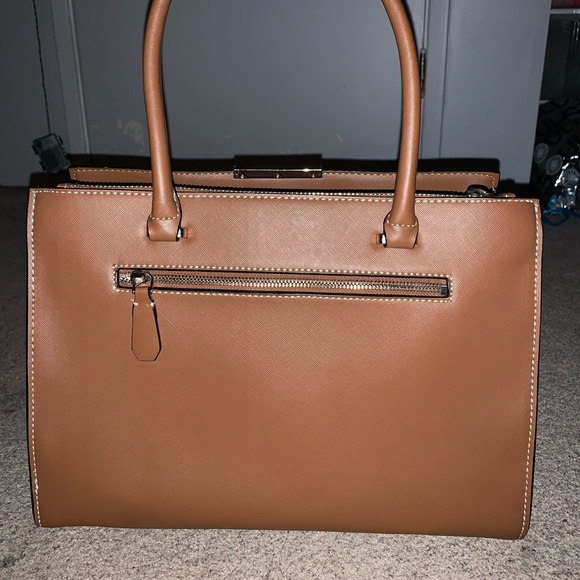 Brown Guess purse - Picture 2 of 3